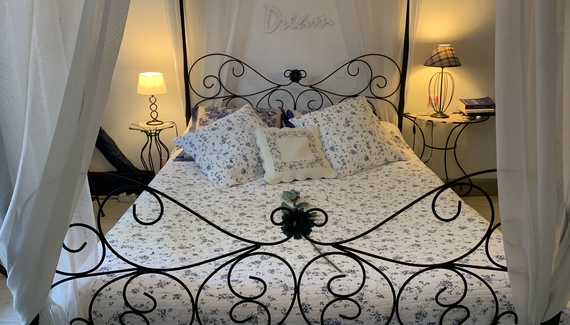 A L’Aube Bleue - Gallery