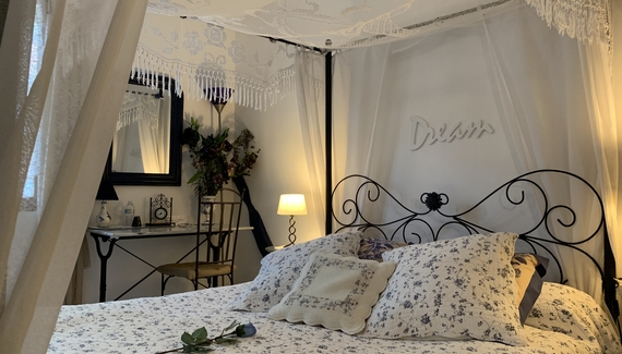 A L’Aube Bleue - Gallery