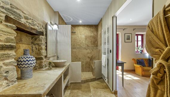 Domaine Madrona - Gallery