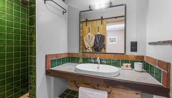 Domaine Madrona - Gallery