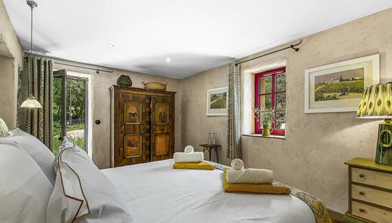 Domaine Madrona - Gallery