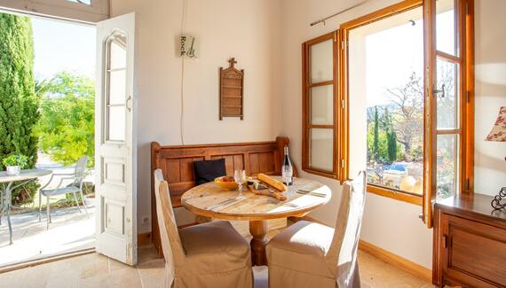 Le Manoir Retreat - The Wing - Gallery