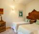 Le Manoir Retreat - The Wing - Gallery - picture 