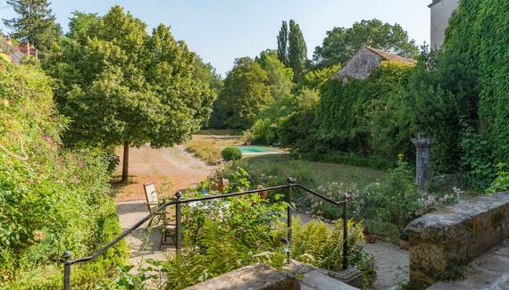 Les Volets Blancs - Gallery