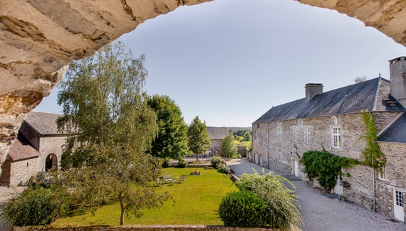 Les Rochers - Gallery
