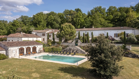 Relais de Saint-Preuil - Gallery