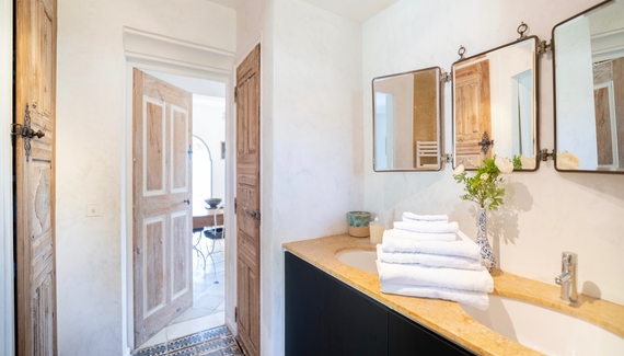 Beaurecueil - Gallery