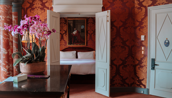 L'Hôtel - Gallery