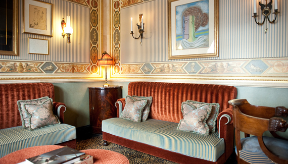 L'Hôtel - Gallery