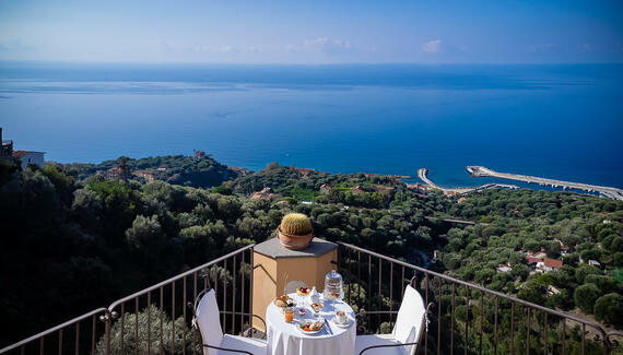 Marulivo Hotel - gallery