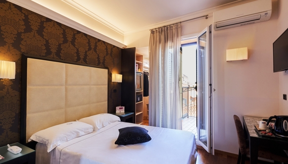 Hotel Touring - Gallery