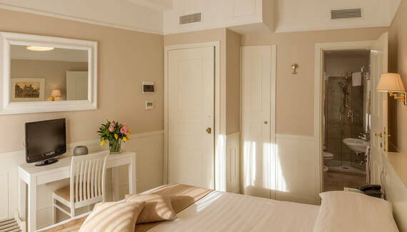 Hotel Modigliani - gallery