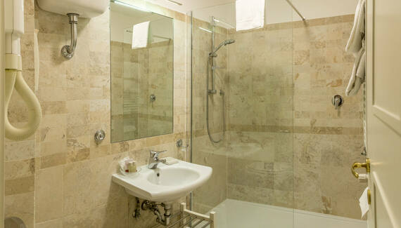 Hotel Modigliani - gallery