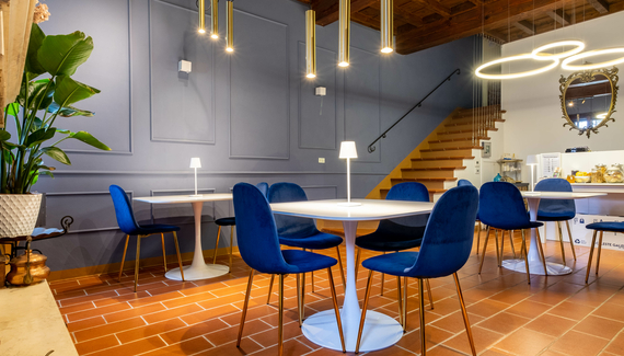 La Celeste Galeria - Gallery