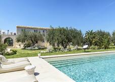 Zahir Country House