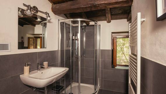Montate - Gallery