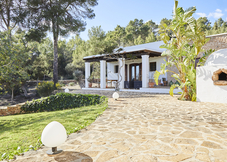 Villa Manoa - The Guesthouse